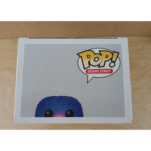 Funko Pop Grover #09 Sesame Street Collectible Toy 2015 - Picture 5 of 6